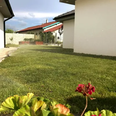 Realizácia záhrady, Vráble 1