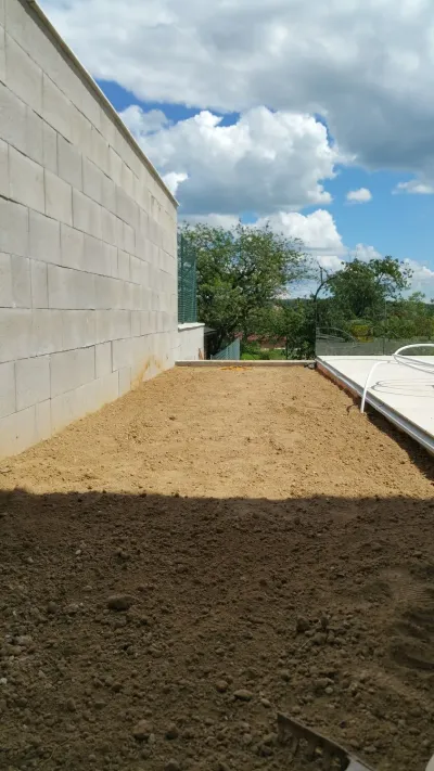 Realizácia záhrady, Štitáre 5