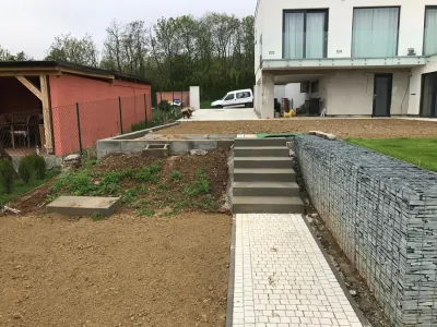 Realizácia záhrady, Štitáre 5